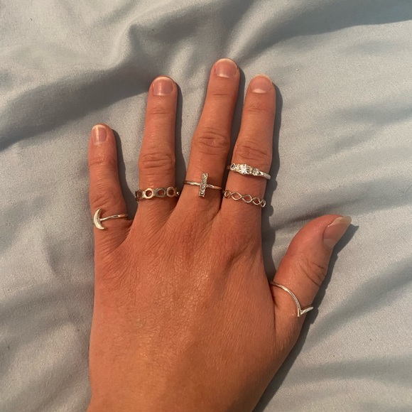 Faux Silver Ring Bundle - Picture 1 of 6